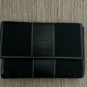 Coach wallet black
